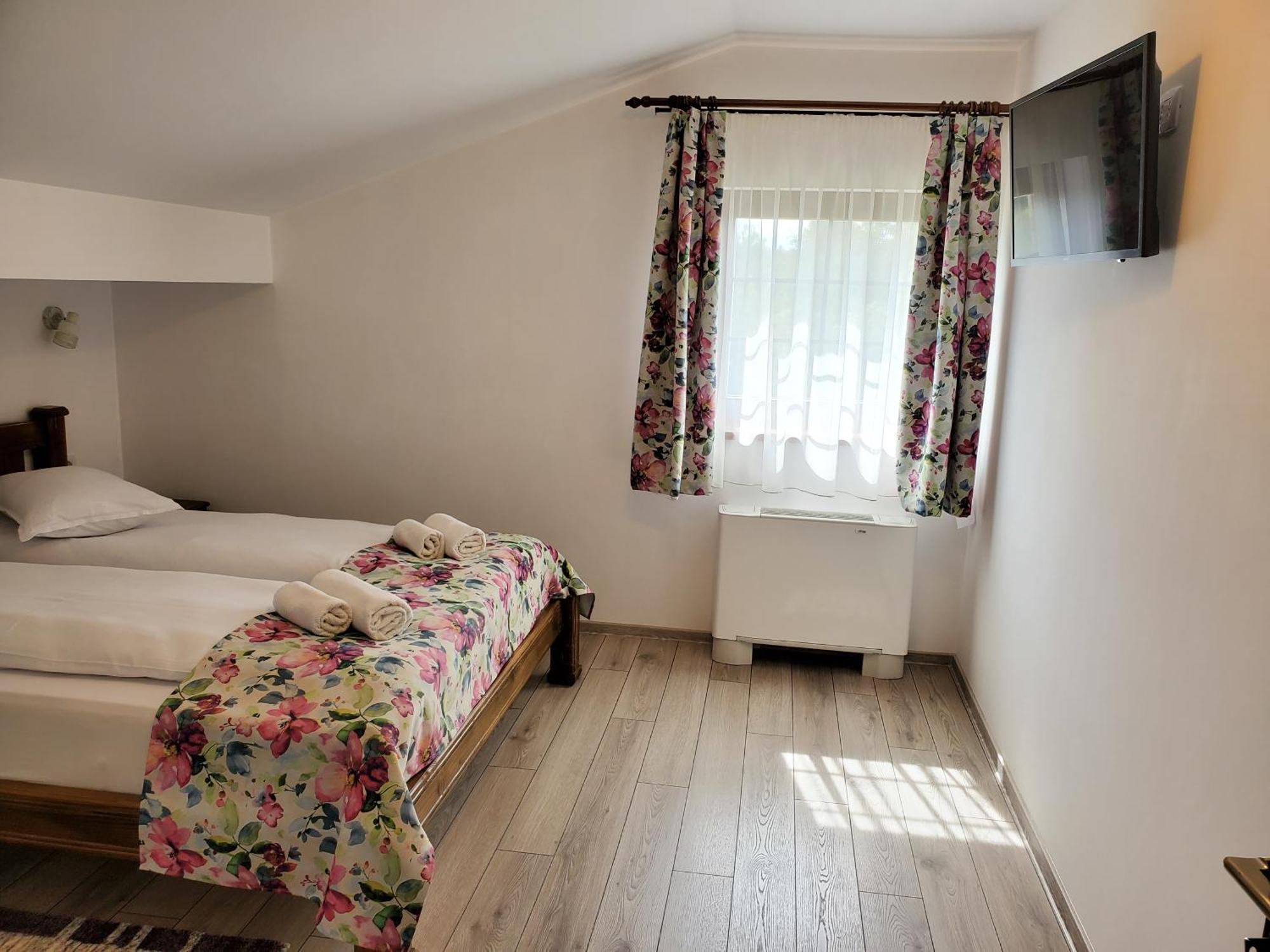 Pensiunea Casa Brancovenilor Sîmbăta de Sus Extérieur photo